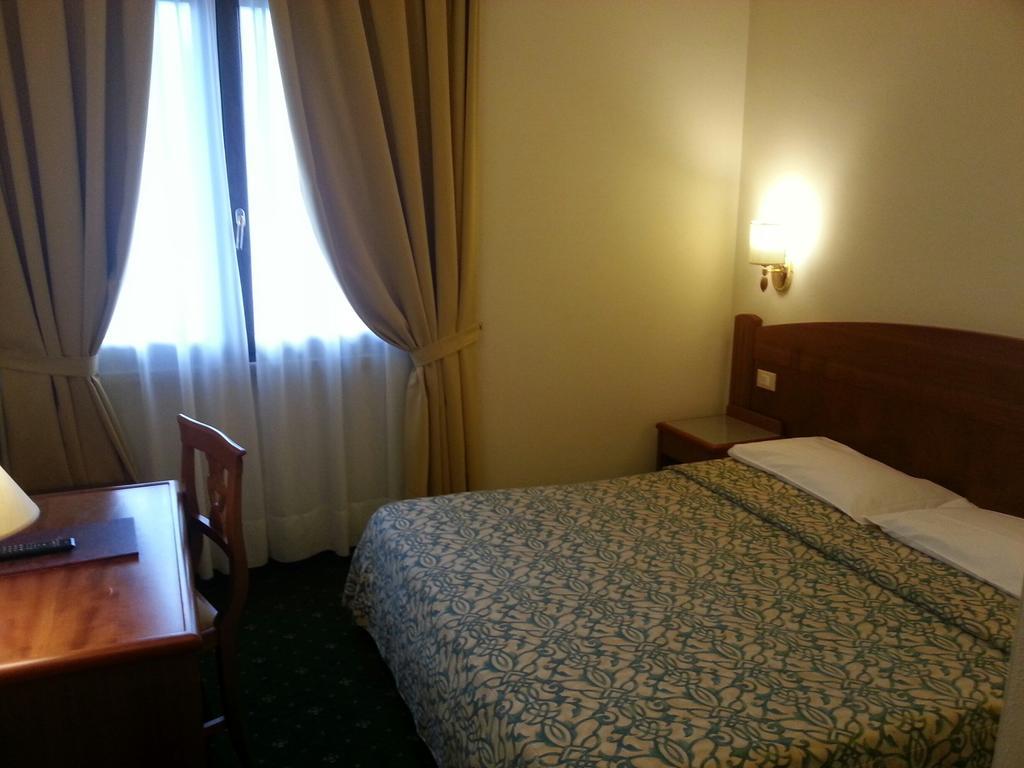 Smeraldo Hotel